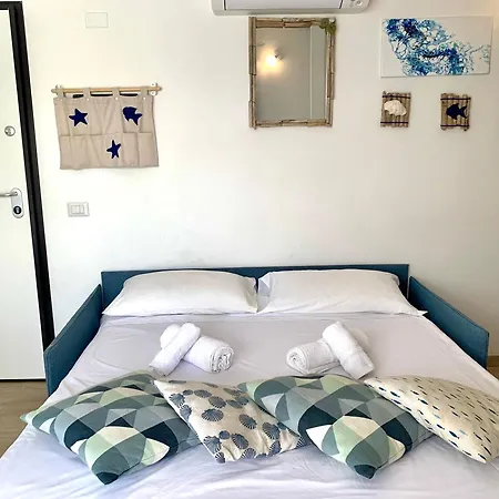 L'isola House Apartment *